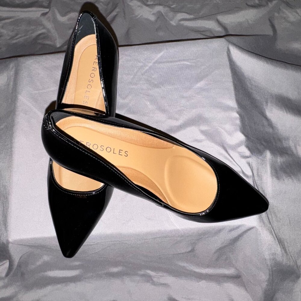 Aerosoles Black Patent Pointed Toe Flats Women’s Comfortable Dress Shoes